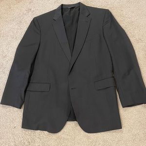 Suit Jos A Bank - Charcoal (pants 37R Jacket 47L)